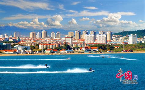 葫芦岛市获评“中国最具潜力避暑旅游城市”_中国网