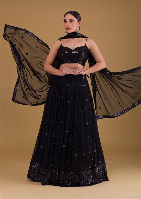 Light Weight Lehenga - Buy Latest Collection Of Designer Lightweight ...