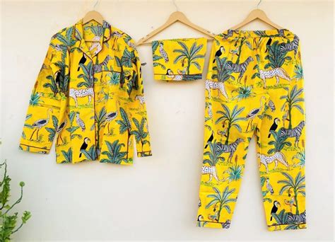 Pajamas Sets - 3 Piece Cottage Payjama Set Shorts Handmade Women's ...