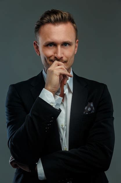 Handsome Business Men 的图像结果