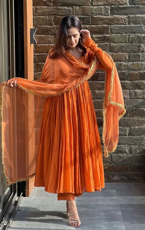FENIL ANARKALI – Bawrii