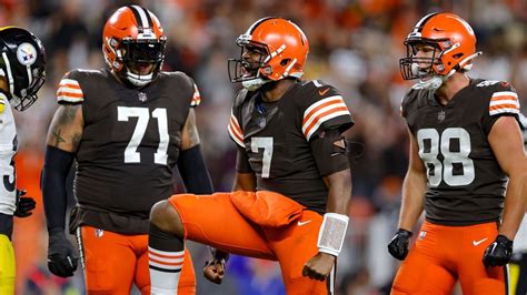 Browns offense thriving with Jacoby Brissett at QB - ESPN