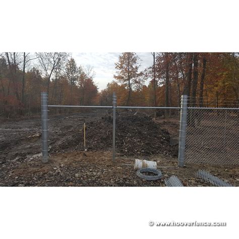 Sch40 Round Chain Link Fence Posts and Pipes | Hoover Fence Co.