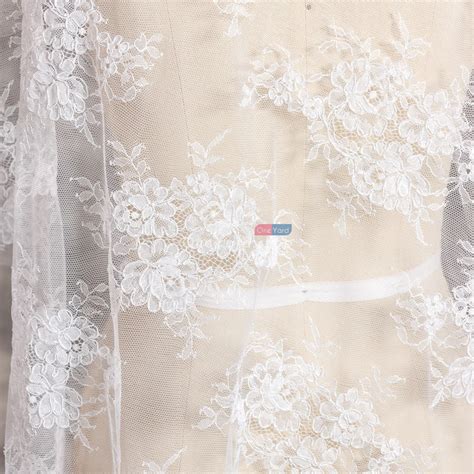 8 Types of Lace Fabric for Dressmaking - OneYard