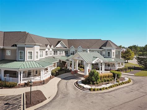 Warren Barr Buffalo Grove | Nursing Home in Buffalo Grove, IL