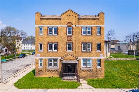 Wisconsin Metro Studios - Clybourn Milwaukee, WI | CorporateHousing
