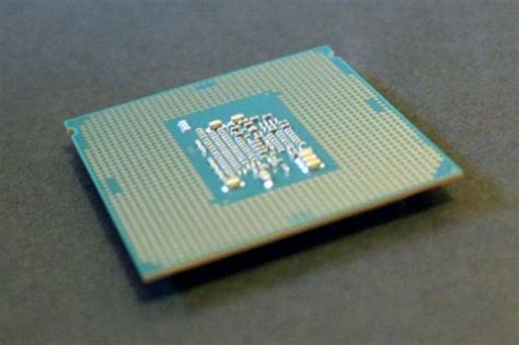 Amazon.in: Buy Intel Core i3-6100 6th Gen 3.7 GHz LGA 1151 Processor ...