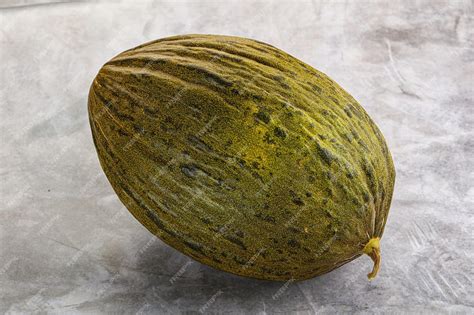 Premium Photo | Spanish melon piel del sapo