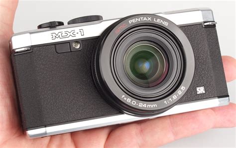 Pentax MX-1 First Hands-On Preview