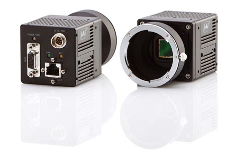 What is the Difference Between a CCD and CMOS Camera Sensor? | PetaPixel