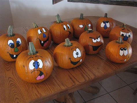 painted pumpkins faces | Pumpkin carving, Creative pumpkin painting ...