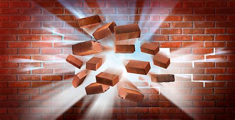 Wall Exploding 的图像结果