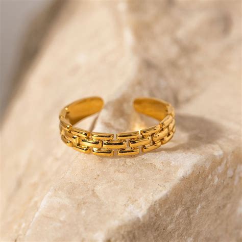 18K Gold PVD Plating Ring – Arzzbyfarha