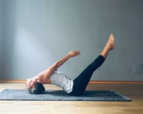 Yoga for Tuberculosis: List of Top 10 Yoga Asanas for Tuberculosis Patients