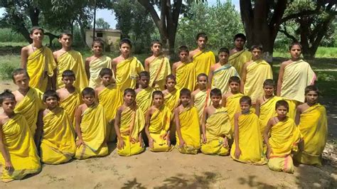 दुनिया के सबसे पुराने स्कूलों में शामिल है भारतीय गुरुकुल, जानिए इससे ...