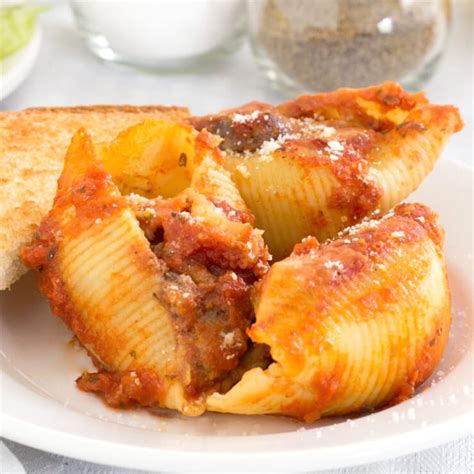 How to Make Meat Stuffed Shells 的图像结果