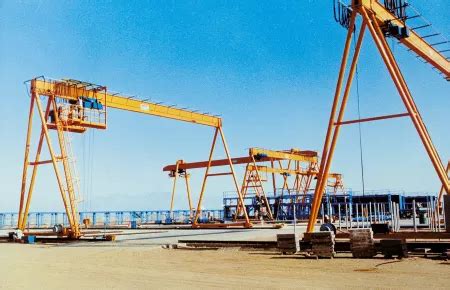 EVPE, ZVPE full-portal cranes up to 50 tonnes | Demag