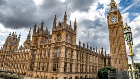 Top Stories UK World 的图像结果