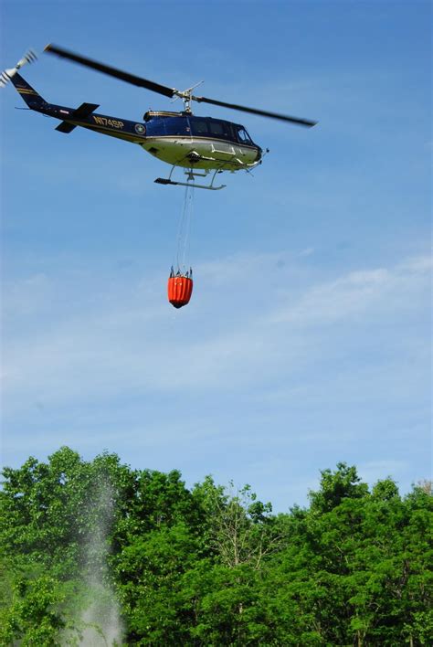 New York Army National Guard and New York State Police helicopter crews ...