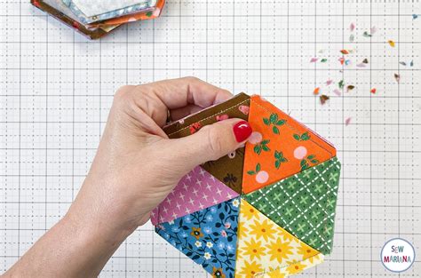 Hexagon Coaster Project Quilt Tutorial 的图像结果