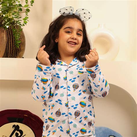 Up and Away Print Nightsuit – tuck and tots
