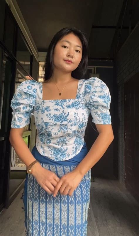 Corset Style Puff Sleeve Floral Top – Littlebox India