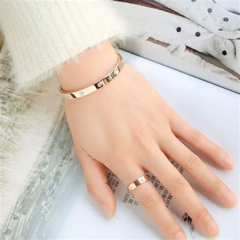Just Lil Things Artificial Bold Bracelets jltb0280