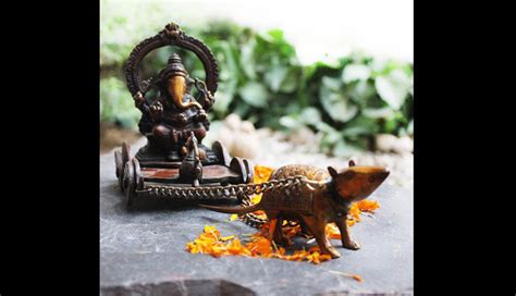 Ganesh Chaturthi 2019- Reason Why Only Mouse is The Ride of Lord ...
