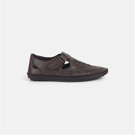 Buy Mochi Men Brown Casual Sandals Online | SKU: 18-972-12-40 – Mochi Shoes