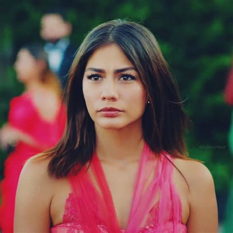 Demet Özdemir Wallpapers - Top Free Demet Özdemir Backgrounds ...