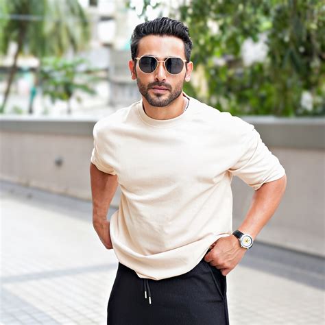 Classic oversized Ivory Beige – HOUSE OF ALPHA