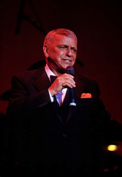 50 Celebrities from New Jersey: Famous Jersy-Born People - Hood MWR