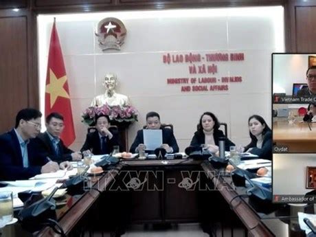 【国际】越南新版劳动法规定，每天上班8小时..._工作