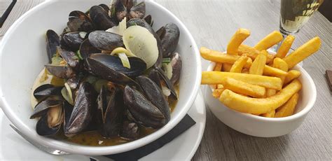 Moules Frites, thoroughly enjoyed in Bruges, Belgium - Dining and Cooking
