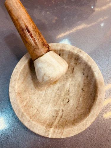 Mortar Pestle - Grinding Mortar Pestle Service Provider from Greater Noida