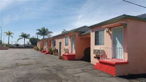 LA PETITE ROUGE MOTEL (San Diego) - Motel Reviews, Photos, Rate ...