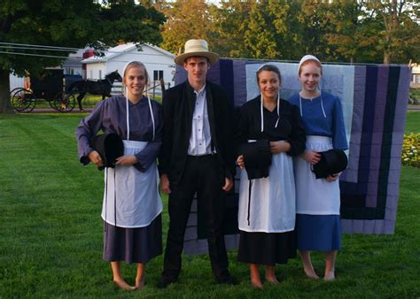 Costumes! | Amish clothing, Amish dress, Straw hat