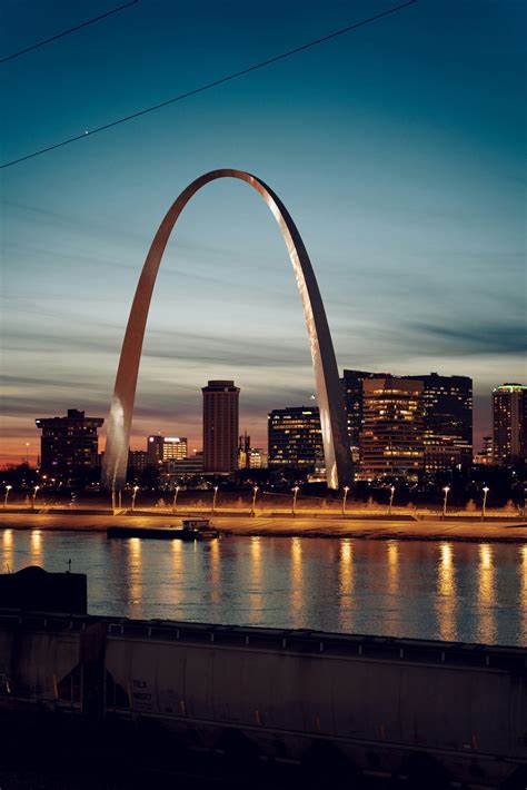 Gateway Arch Architecture Skyline At Sunset St. Louis City Saint Louis ...
