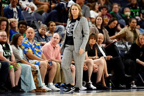 Lynx coach Cheryl Reeve confronted Sun players after Game 1 over team’s ...