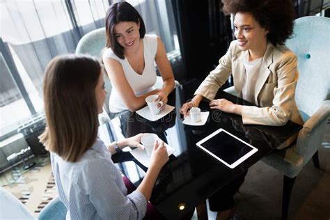 Good Conversation 的图像结果