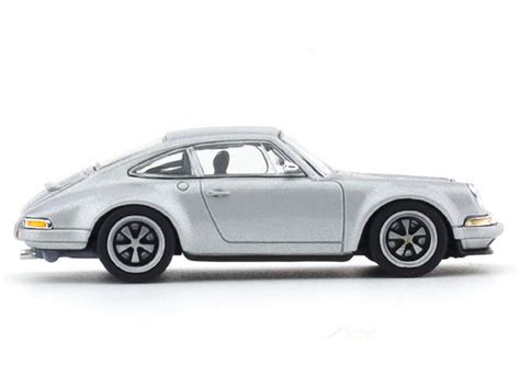 Porsche Singer 964 Gucci Edition 1:64 Pop Race diecast scale model ...