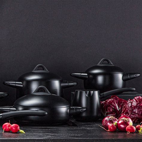 Lonac sa poklopcem BLACK MAGIC 20x17cm Texell TPBM-SP306 | Volim svoj dom