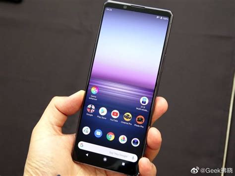 Sony Xperia 1 II Hands-On: Similar Design; Better Cameras; Headphone ...