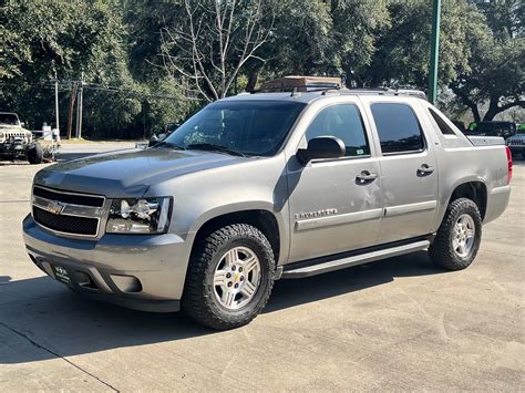 Used 2008 Chevrolet Avalanche LS For Sale ($6,995) | Select Jeeps Inc. Stock #271439