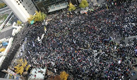 Free Trade Protest 的图像结果