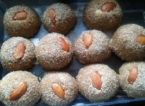 Krishna and the Syamantaka Jewel. ~ So-Saree