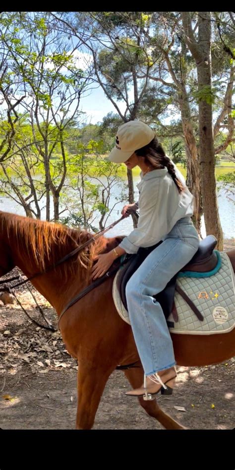 Pin de k8💕 em 🐴horsey em 2024 | Foto twitter, Foto cowgirl, Looks country