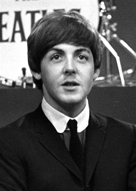 Paul McCartney Height, Weight, Age, Body Statistics - Healthy Celeb