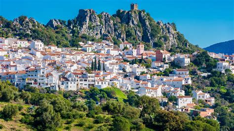 Malaga, the New Must-See City in Southern Spain | Paysage plage ...