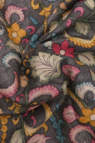 Buy Traditional Handloom Bandhani Sarees online | Sundari Silks